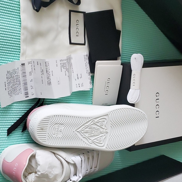Gucci pink and white shoes brand new !! - Picture 3 of 6